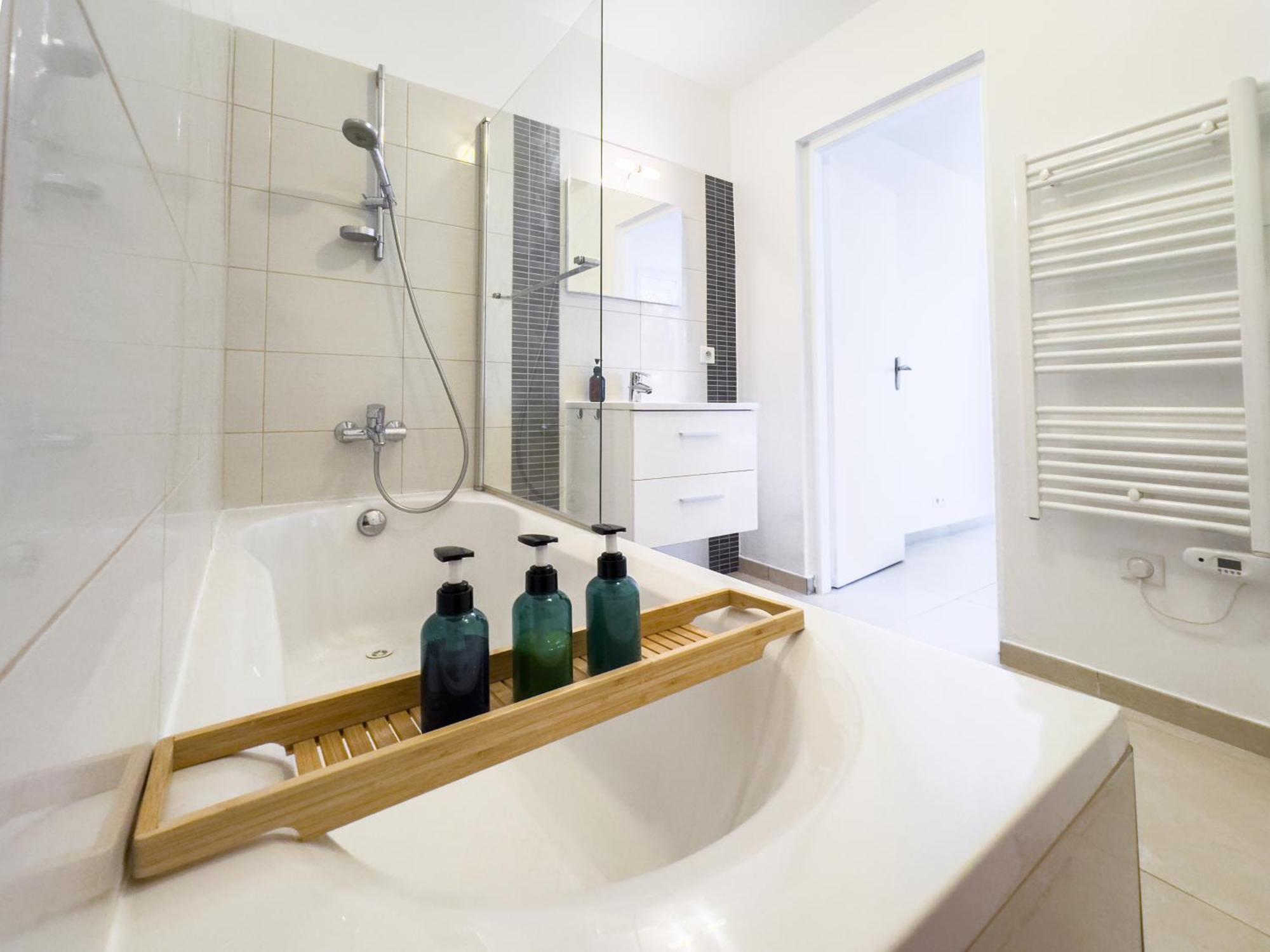 Ste Marguerite Elegant T2 Avec Terrasse Appartement Marseilles Buitenkant foto